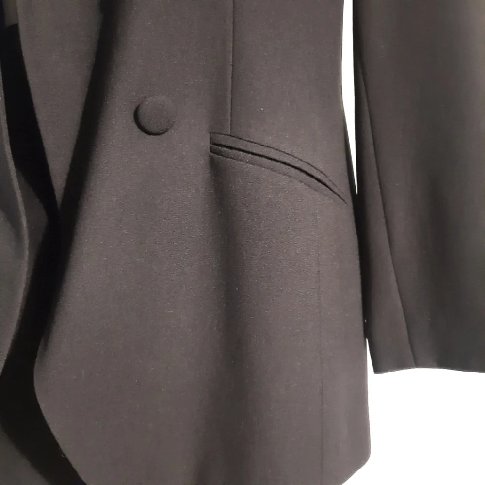 Black Doublebreasted Skirt Suit Size 8 - Picture 11 of 14